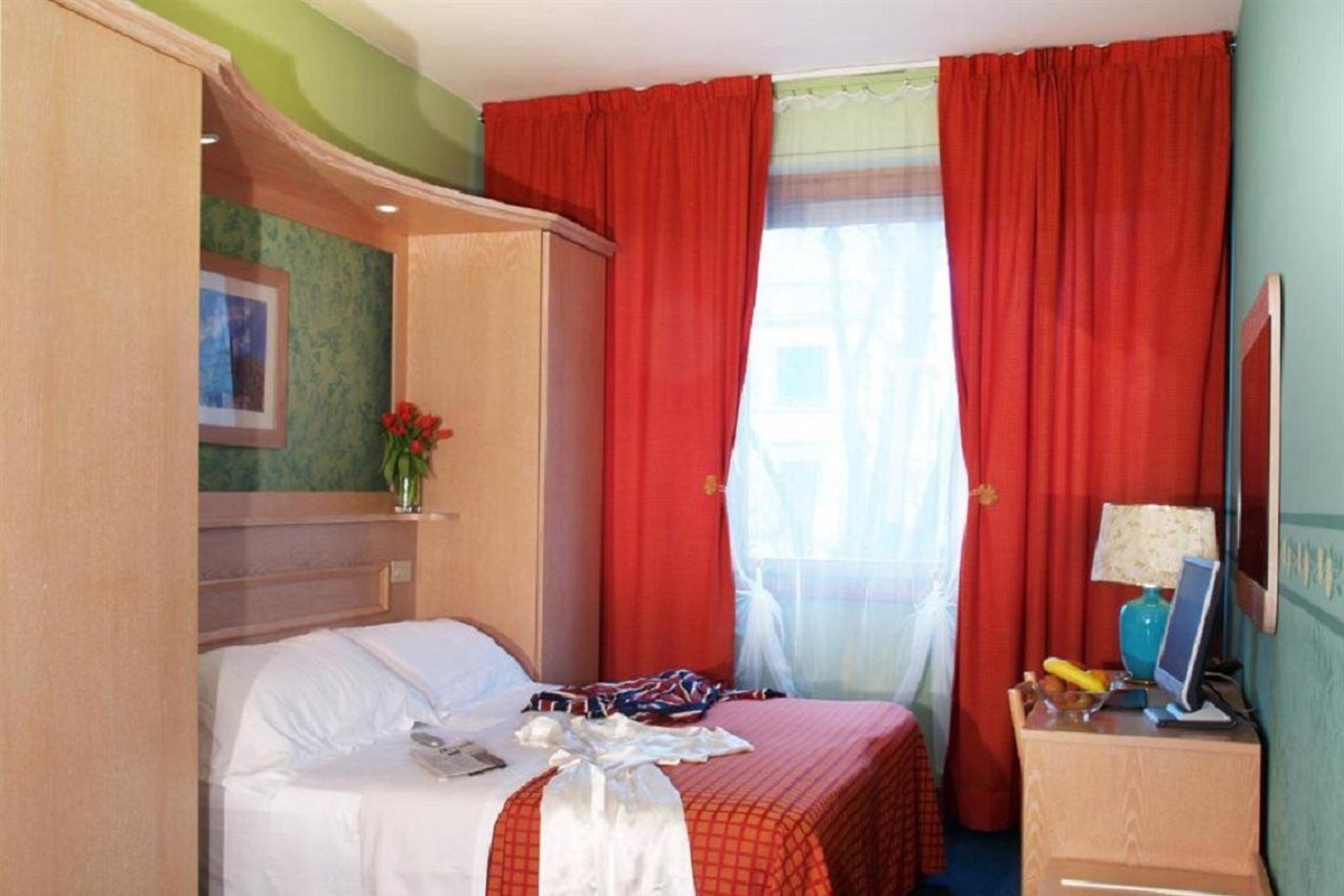 Hotel Meridiana Florence Buitenkant foto